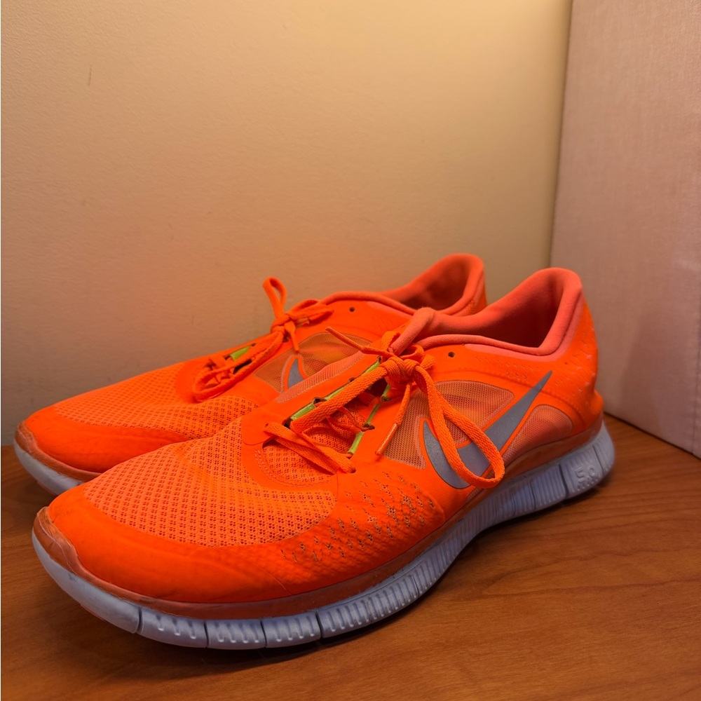 Nike Men's Orange Running Shoes